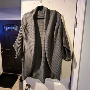 Grace Elements Shawl - S/M